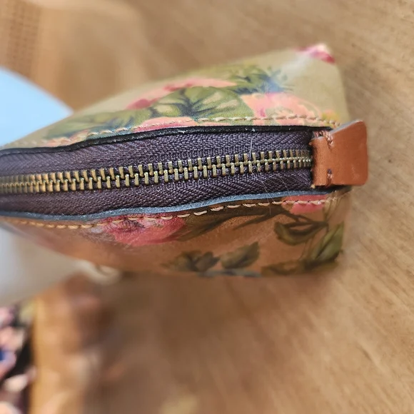 Patricia Nash Floral Print Leather Cosmetic Pouch Evening Bag - Picture 2 of 8